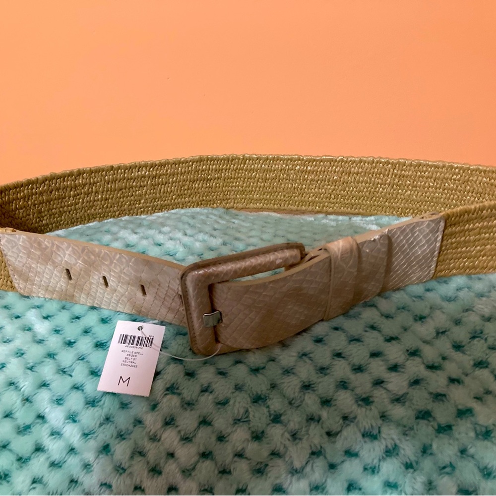 Faux Snakeskin & Straw Woman’s Belt. Leather backed snakeskin. Chrome Tongue NWT